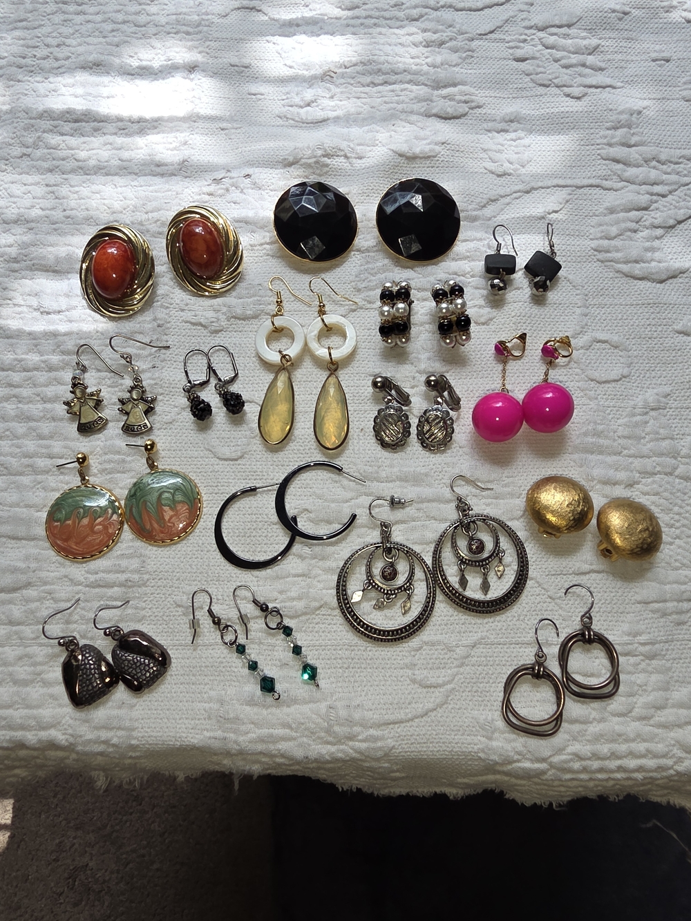 Mixed Earrings- 16 Pairs